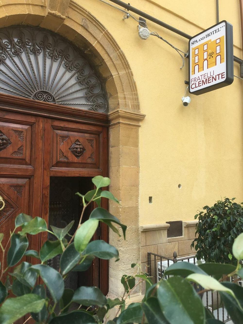 Fratelli Clemente Spa&Hotel Castelvetrano Esterno foto