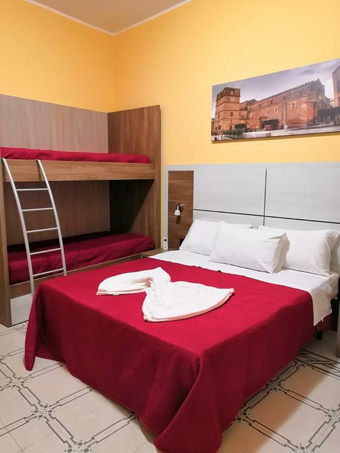 Fratelli Clemente Spa&Hotel Castelvetrano Esterno foto